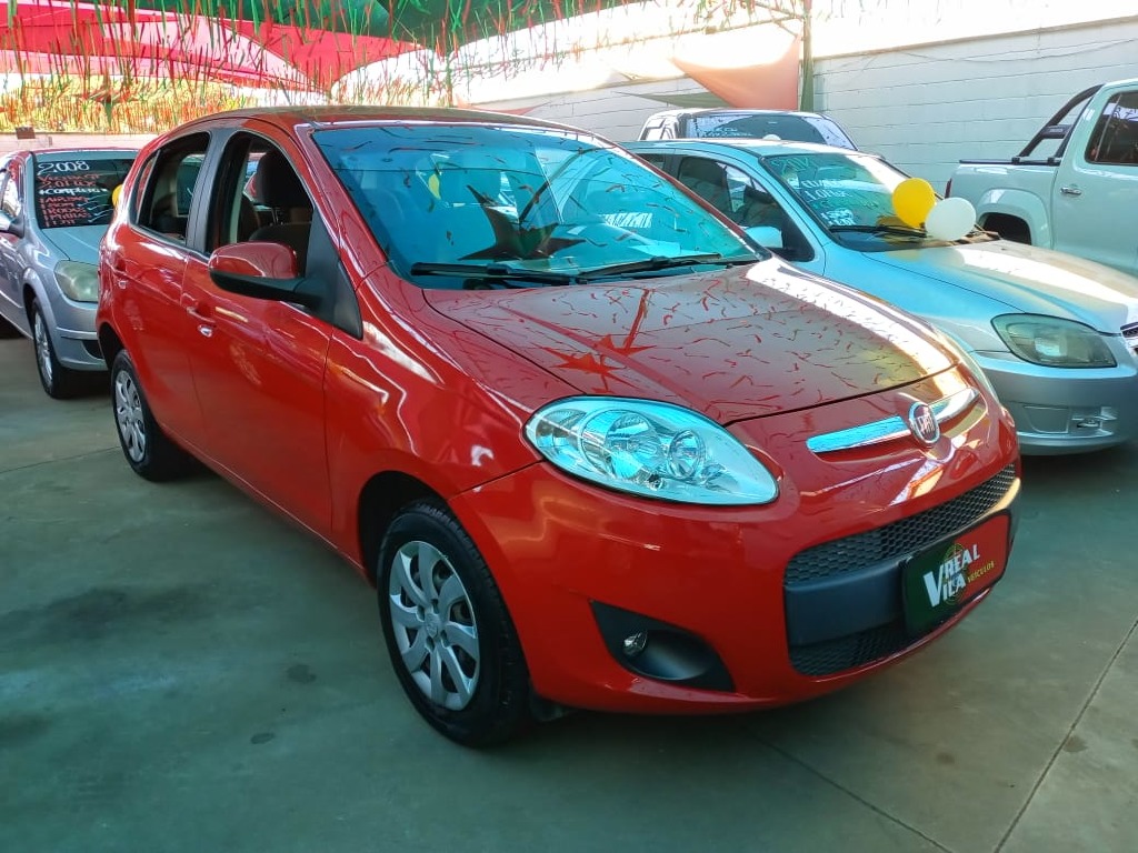 FIAT PALIO 1.4 MPI ATTRACTIVE 8V FLEX 4P MANUAL FIAT PALIO 1.4 MPI ATTRACTIVE 8V FLEX 4P MANUAL
