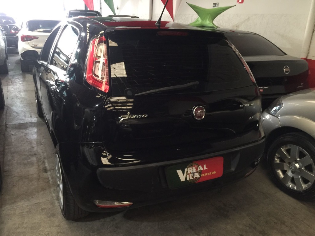 FIAT PUNTO 1.4 ATTRACTIVE 8V FLEX 4P MANUAL FIAT PUNTO 1.4 ATTRACTIVE 8V FLEX 4P MANUAL