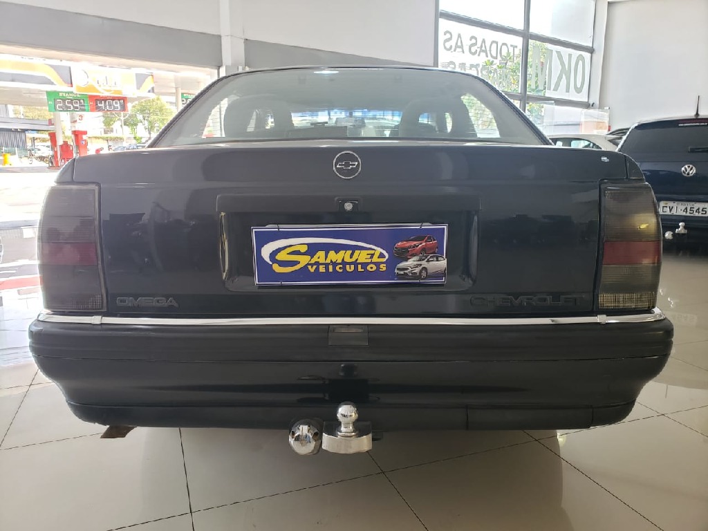 CHEVROLET OMEGA 2.0 MPFI GLS 8V ALCOOL 4P MANUAL CHEVROLET OMEGA 2.0 MPFI GLS 8V ALCOOL 4P MANUAL