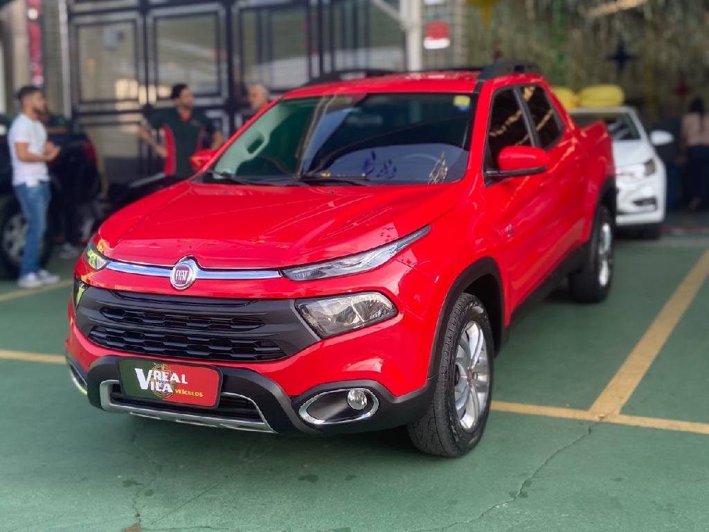 FIAT TORO 2.0 16V TURBO DIESEL FREEDOM 4WD AT9 FIAT TORO 2.0 16V TURBO DIESEL FREEDOM 4WD AT9