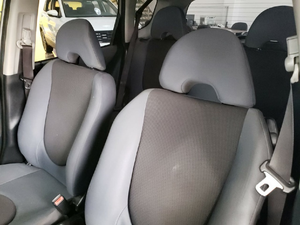 HONDA FIT 1.4 LX 8V GASOLINA 4P MANUAL HONDA FIT 1.4 LX 8V GASOLINA 4P MANUAL
