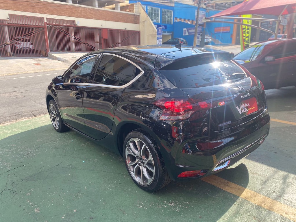 CITROEN DS4 1.6 THP CHIC 165 16V TURBO GASOLINA 4P AUTOMATICO CITROEN DS4 1.6 THP CHIC 165 16V TURBO GASOLINA 4P AUTOMATICO