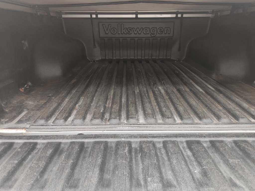 VOLKSWAGEN AMAROK 2.0 TRENDLINE 4X4 CD 16V TURBO INTERCOOLER DIESEL 4P AUTOMATICO VOLKSWAGEN AMAROK 2.0 TRENDLINE 4X4 CD 16V TURBO INTERCOOLER DIESEL 4P AUTOMATICO