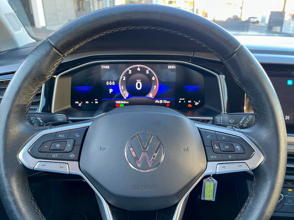 volkswagen NIVUS 1.0 200 TSI TOTAL FLEX COMFORTLINE AUTOMÁTICO 2023