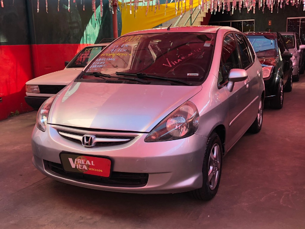 HONDA FIT 1.4 LX 8V FLEX 4P MANUAL HONDA FIT 1.4 LX 8V FLEX 4P MANUAL