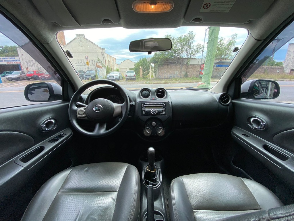 NISSAN MARCH 1.6 SV 16V FLEX 4P MANUAL NISSAN MARCH 1.6 SV 16V FLEX 4P MANUAL