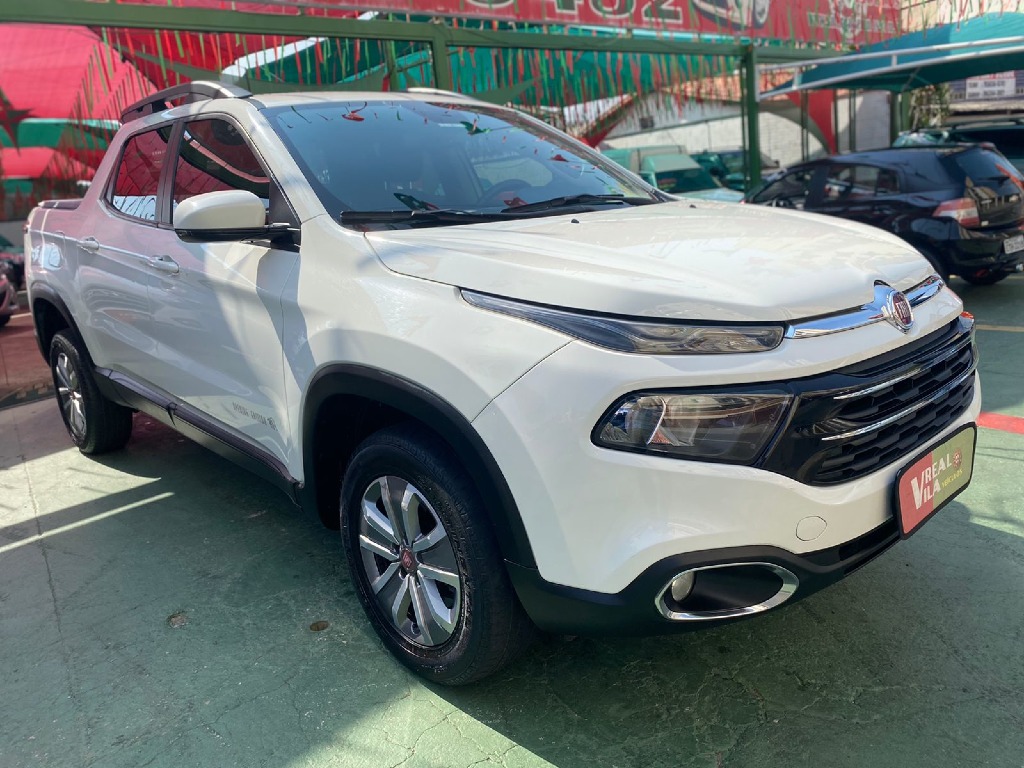 FIAT TORO 1.8 16V EVO FLEX FREEDOM AUTOMATICO FIAT TORO 1.8 16V EVO FLEX FREEDOM AUTOMATICO