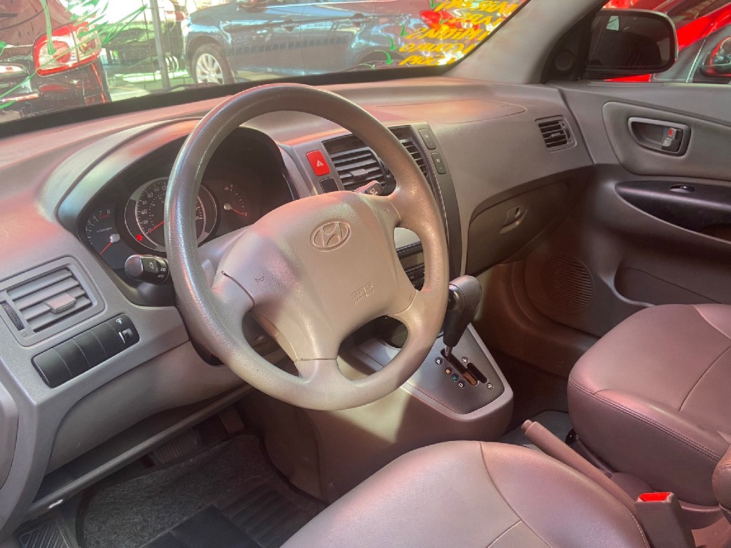 HYUNDAI TUCSON 2.0 MPFI GLS 16V 143CV 2WD FLEX 4P AUTOMATICO HYUNDAI TUCSON 2.0 MPFI GLS 16V 143CV 2WD FLEX 4P AUTOMATICO