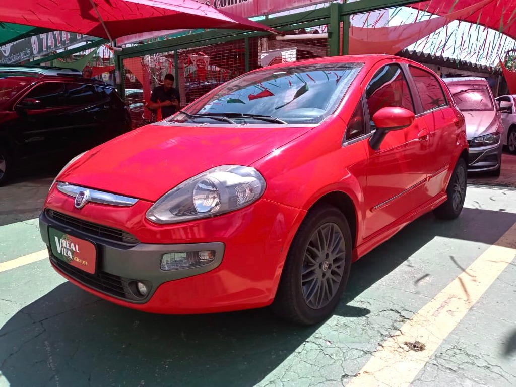FIAT PUNTO 1.8 SPORTING 16V FLEX 4P AUTOMATIZADO FIAT PUNTO 1.8 SPORTING 16V FLEX 4P AUTOMATIZADO
