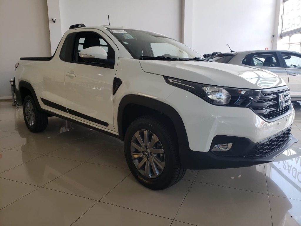 FIAT STRADA 1.3 FIREFLY FLEX FREEDOM CS MANUAL FIAT STRADA 1.3 FIREFLY FLEX FREEDOM CS MANUAL