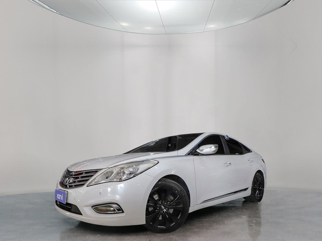 Carros seminovos HYUNDAI AZERA 3.0 MPFI GLS V6 24V GASOLINA 4P AUTOMATICO