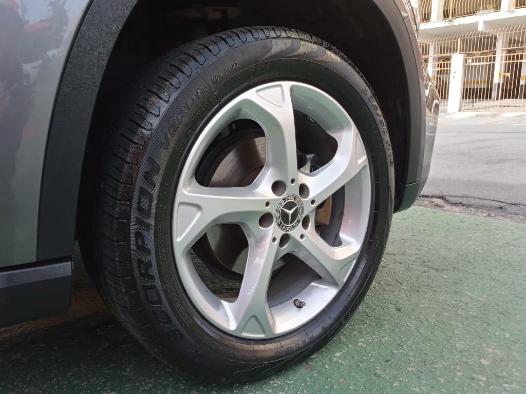 MERCEDES-BENZ GLA 200 GLA 200 FF ADVANCE 1.6 FLEX MERCEDES-BENZ GLA 200 GLA 200 FF ADVANCE 1.6 FLEX