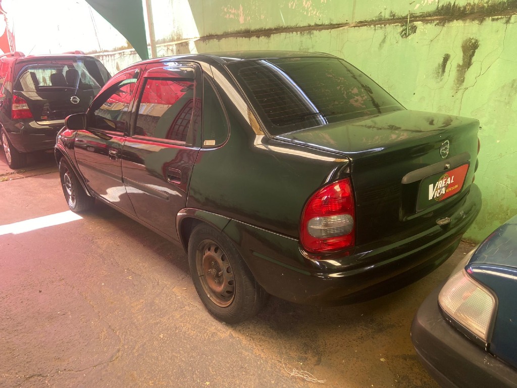 CHEVROLET CLASSIC 1.0 MPFI LIFE 8V ALCOOL 4P MANUAL CHEVROLET CLASSIC 1.0 MPFI LIFE 8V ALCOOL 4P MANUAL
