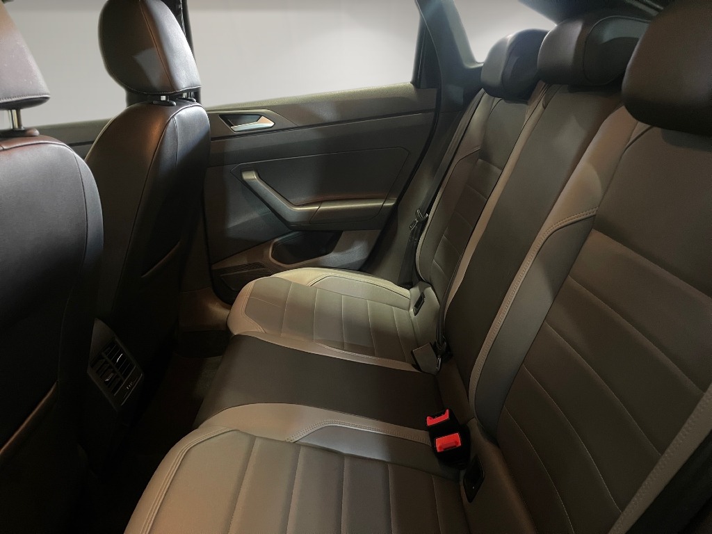 volkswagen NIVUS 1.0 200 TSI TOTAL FLEX HIGHLINE AUTOMÁTICO 2021