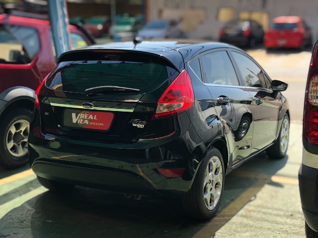 FORD FIESTA 1.6 SE HATCH 16V FLEX 4P MANUAL FORD FIESTA 1.6 SE HATCH 16V FLEX 4P MANUAL