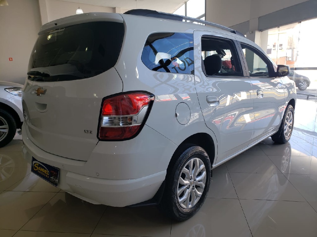 CHEVROLET SPIN 1.8 LTZ 8V FLEX 4P MANUAL CHEVROLET SPIN 1.8 LTZ 8V FLEX 4P MANUAL