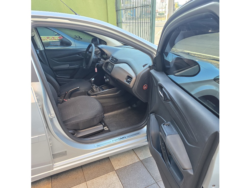 CHEVROLET PRISMA 1.4 MPFI LT 8V FLEX 4P MANUAL CHEVROLET PRISMA 1.4 MPFI LT 8V FLEX 4P MANUAL