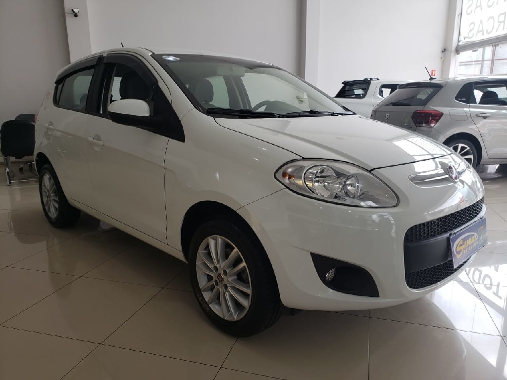 FIAT PALIO 1.6 MPI ESSENCE 16V FLEX 4P MANUAL FIAT PALIO 1.6 MPI ESSENCE 16V FLEX 4P MANUAL