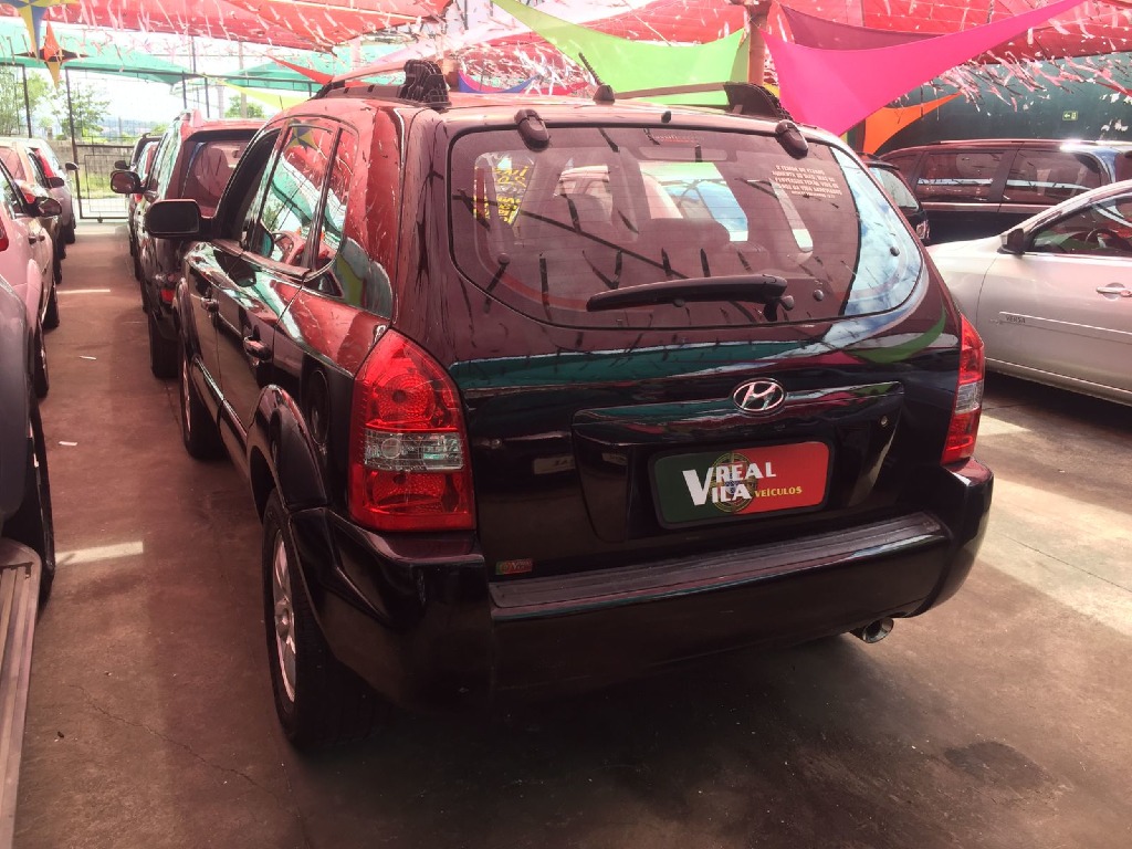 HYUNDAI TUCSON 2.0 MPFI GL 16V 142CV 2WD GASOLINA 4P AUTOMATICO HYUNDAI TUCSON 2.0 MPFI GL 16V 142CV 2WD GASOLINA 4P AUTOMATICO