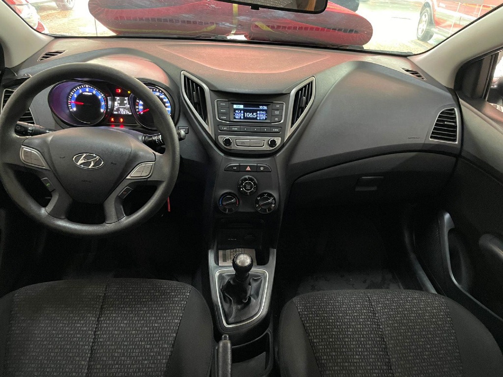HYUNDAI HB20 1.0 COMFORT PLUS 12V FLEX 4P MANUAL HYUNDAI HB20 1.0 COMFORT PLUS 12V FLEX 4P MANUAL