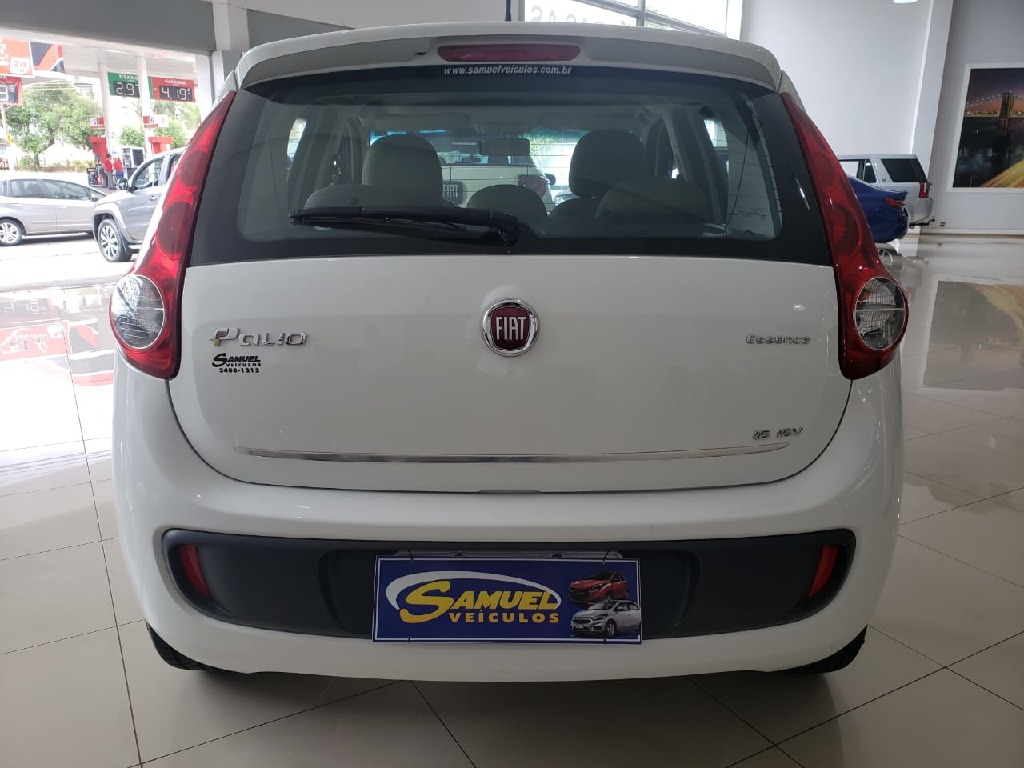 FIAT PALIO 1.6 MPI ESSENCE 16V FLEX 4P MANUAL FIAT PALIO 1.6 MPI ESSENCE 16V FLEX 4P MANUAL