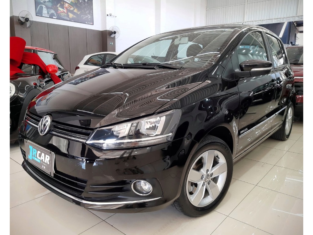 Seminovos certificados VOLKSWAGEN FOX 1.6 MSI HIGHLINE 16V FLEX 4P MANUAL