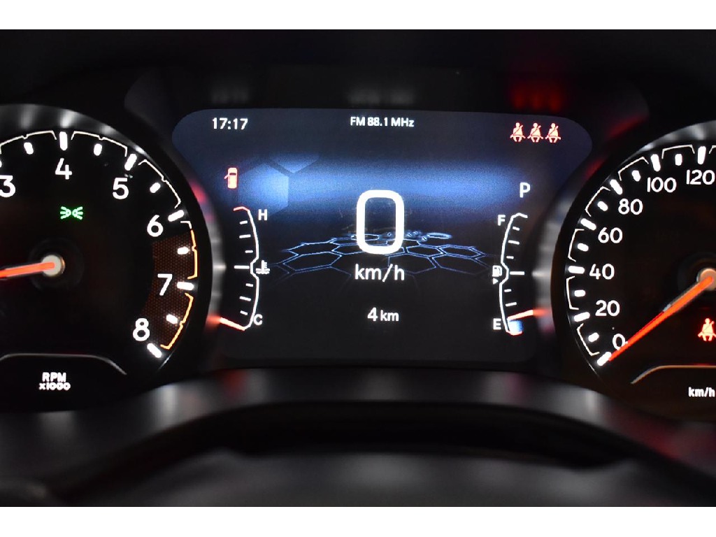 JEEP COMPASS 1.3 T270 TURBO FLEX LONGITUDE AT6 JEEP COMPASS 1.3 T270 TURBO FLEX LONGITUDE AT6