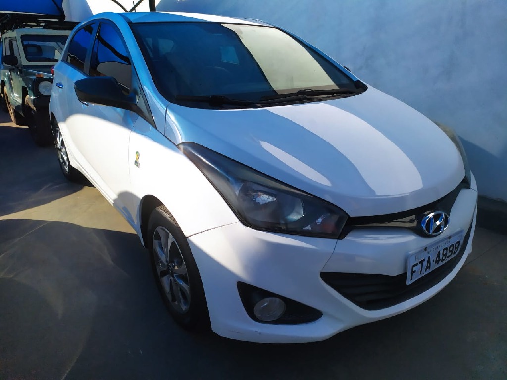 HYUNDAI HB20 1.0 COMFORT 12V FLEX 4P MANUAL