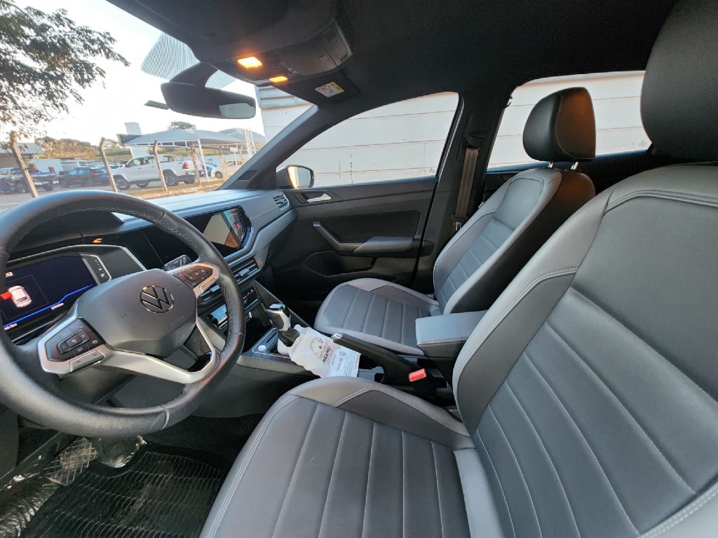 volkswagen NIVUS 1.0 200 TSI TOTAL FLEX HIGHLINE AUTOMÁTICO 2024