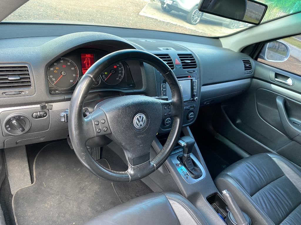 VOLKSWAGEN JETTA 2.5 I 20V 150CV GASOLINA 4P TIPTRONIC VOLKSWAGEN JETTA 2.5 I 20V 150CV GASOLINA 4P TIPTRONIC