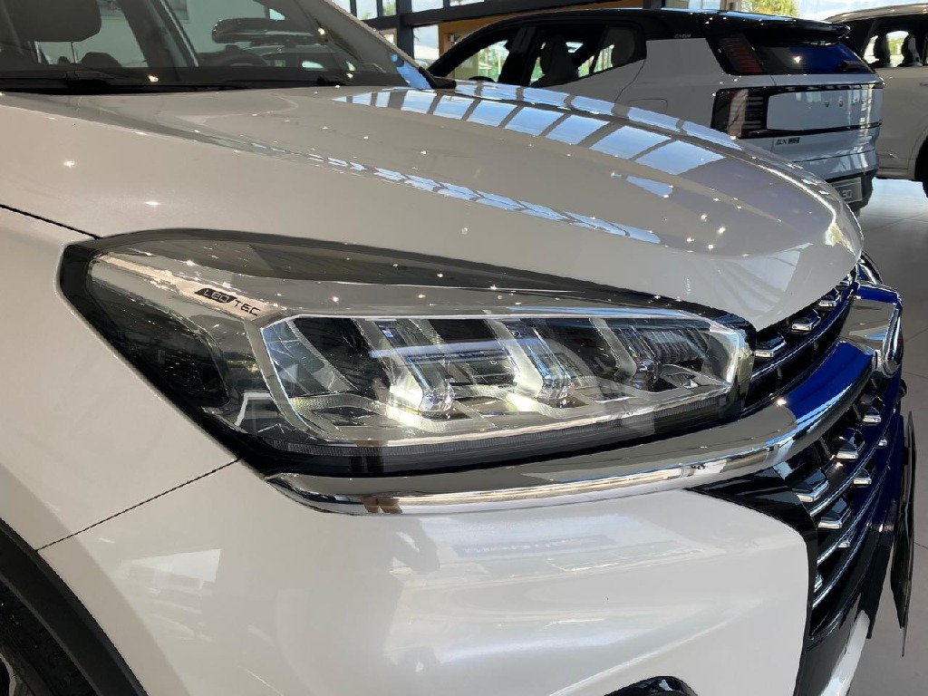 CHERY TIGGO 8