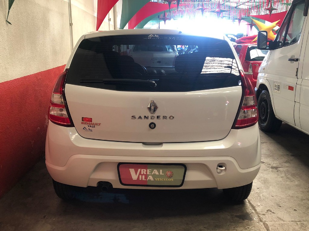 RENAULT SANDERO 1.0 AUTHENTIQUE 16V FLEX 4P MANUAL RENAULT SANDERO 1.0 AUTHENTIQUE 16V FLEX 4P MANUAL