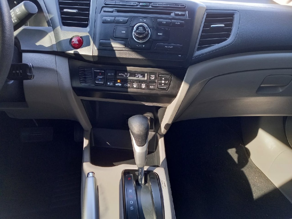 HONDA CIVIC 2.0 LXR 16V FLEX 4P AUTOMATICO HONDA CIVIC 2.0 LXR 16V FLEX 4P AUTOMATICO