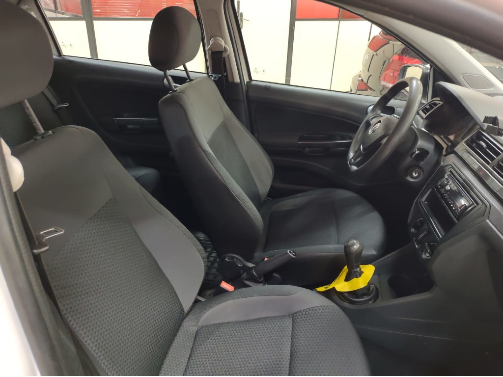 VOLKSWAGEN GOL 1.6 MSI TOTALFLEX TRENDLINE 4P MANUAL VOLKSWAGEN GOL 1.6 MSI TOTALFLEX TRENDLINE 4P MANUAL