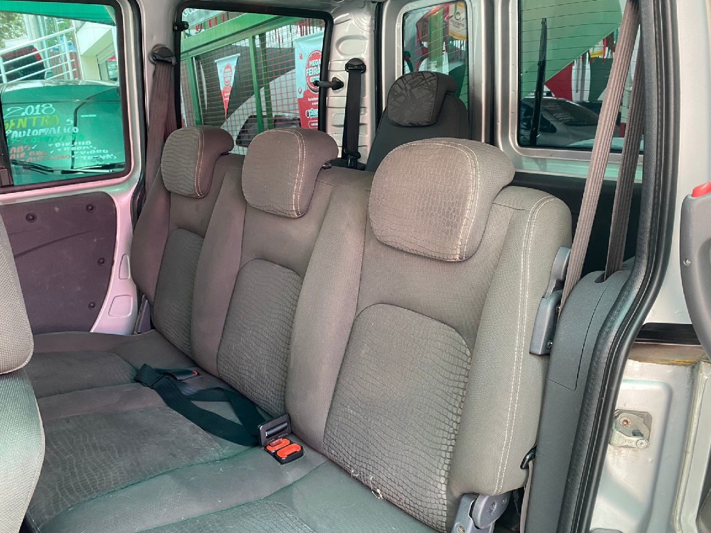 FIAT DOBLO 1.8 MPI ADVENTURE 8V FLEX 4P MANUAL FIAT DOBLO 1.8 MPI ADVENTURE 8V FLEX 4P MANUAL
