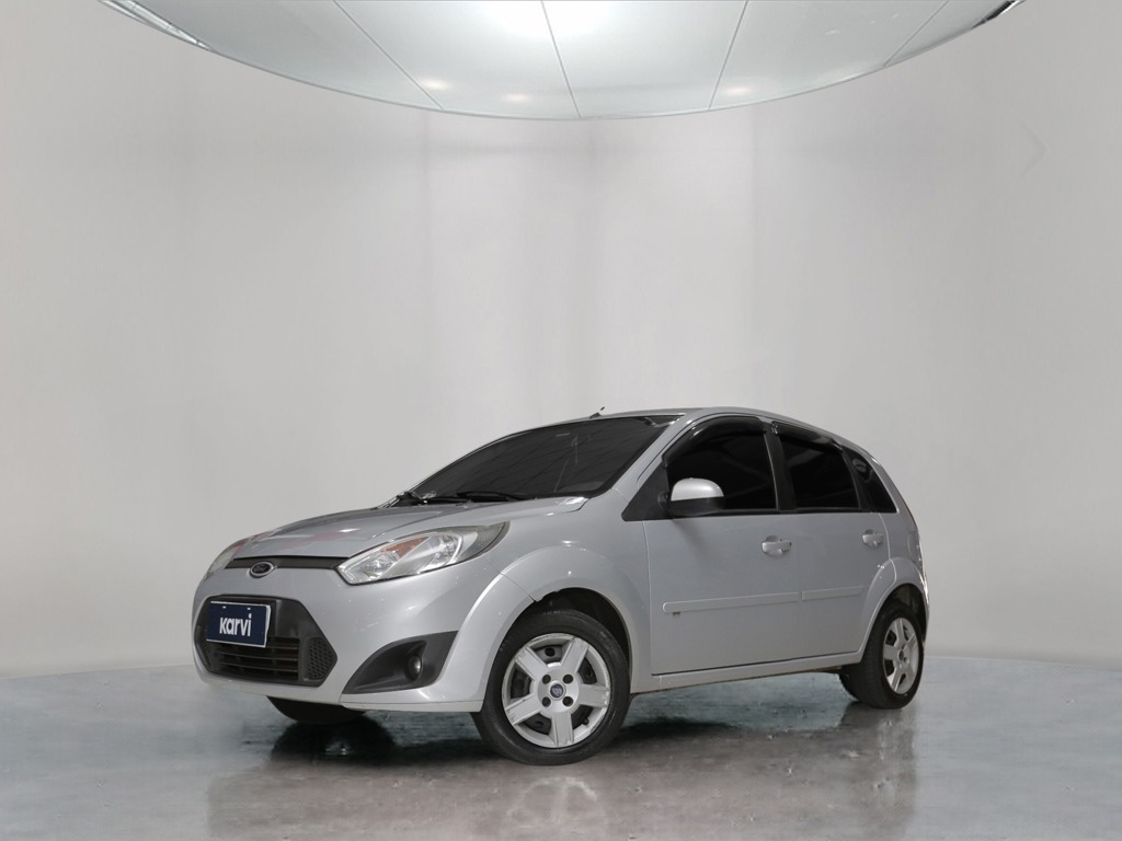 Carros seminovos FORD FIESTA 1.6 ROCAM SE 8V FLEX 4P MANUAL