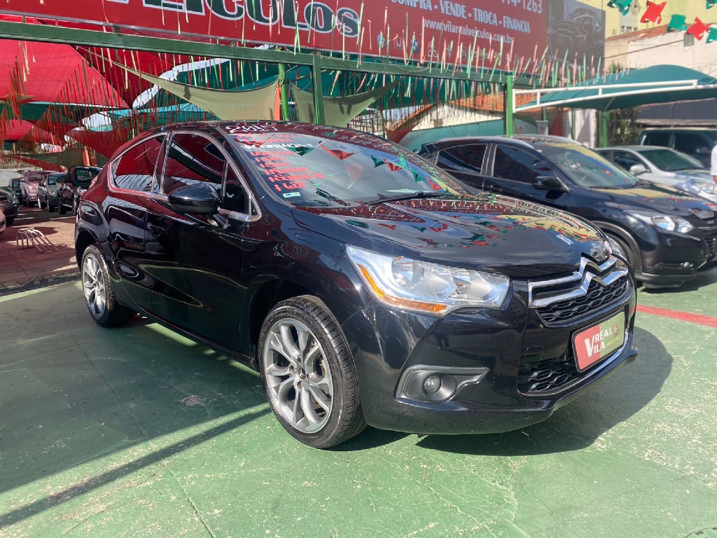CITROEN DS4 1.6 THP CHIC 165 16V TURBO GASOLINA 4P AUTOMATICO CITROEN DS4 1.6 THP CHIC 165 16V TURBO GASOLINA 4P AUTOMATICO