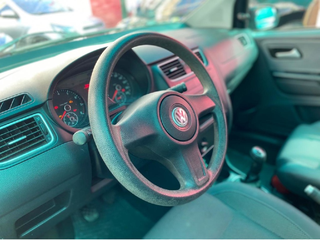 VOLKSWAGEN FOX 1.0 MI 8V FLEX 4P MANUAL VOLKSWAGEN FOX 1.0 MI 8V FLEX 4P MANUAL