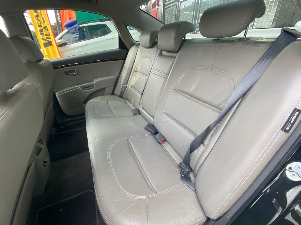HYUNDAI AZERA 3.3 MPFI GLS SEDAN V6 24V GASOLINA 4P AUTOMATICO HYUNDAI AZERA 3.3 MPFI GLS SEDAN V6 24V GASOLINA 4P AUTOMATICO
