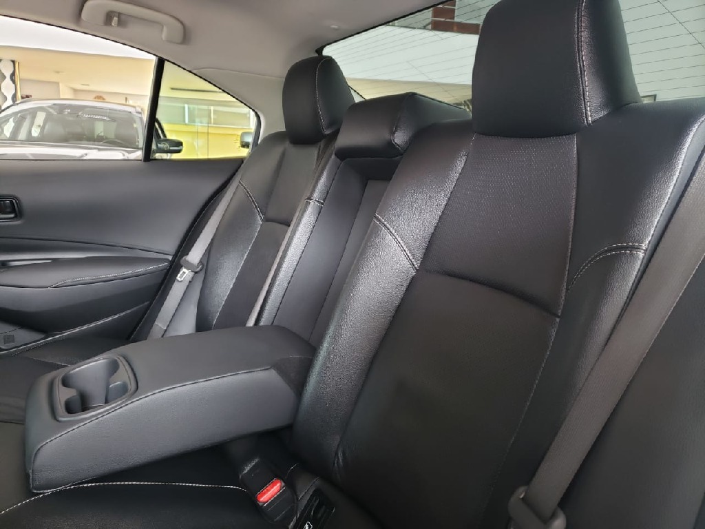 TOYOTA COROLLA 2.0 VVT-IE FLEX XEI DIRECT SHIFT TOYOTA COROLLA 2.0 VVT-IE FLEX XEI DIRECT SHIFT