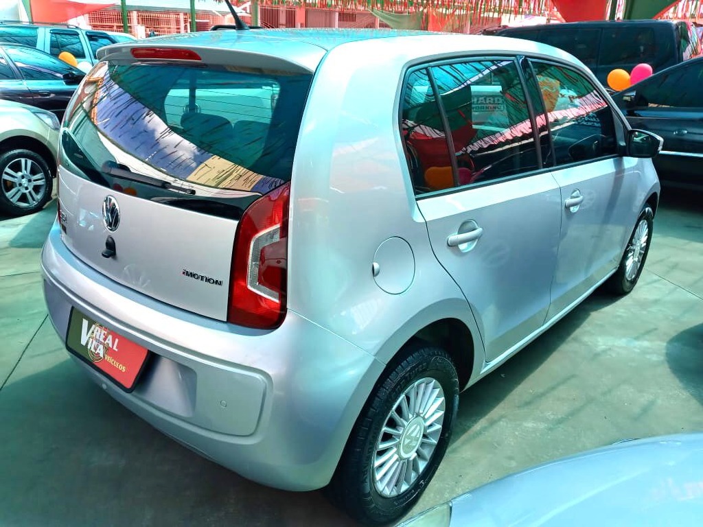 VOLKSWAGEN UP 1.0 MPI MOVE UP 12V FLEX 4P AUTOMATIZADO VOLKSWAGEN UP 1.0 MPI MOVE UP 12V FLEX 4P AUTOMATIZADO