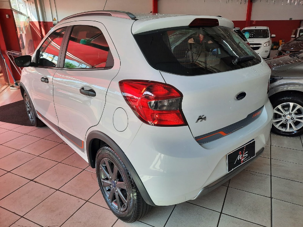 FORD KA 1.0 SE TRAIL 12V FLEX 4P MANUAL FORD KA 1.0 SE TRAIL 12V FLEX 4P MANUAL