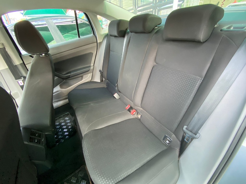 VOLKSWAGEN VIRTUS 1.0 200 TSI COMFORTLINE AUTOMATICO VOLKSWAGEN VIRTUS 1.0 200 TSI COMFORTLINE AUTOMATICO