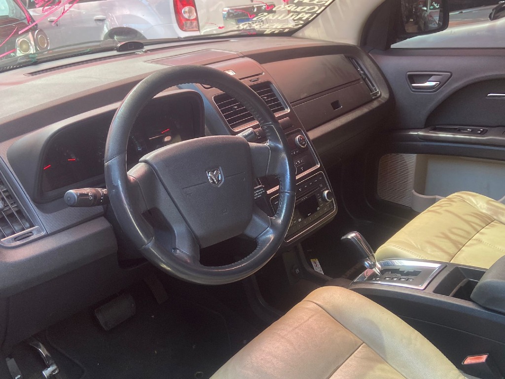 DODGE JOURNEY 2.7 SXT V6 GASOLINA 4P AUTOMATICO DODGE JOURNEY 2.7 SXT V6 GASOLINA 4P AUTOMATICO
