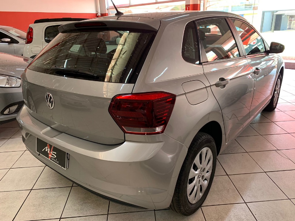 VOLKSWAGEN POLO 1.0 MPI TOTAL FLEX MANUAL VOLKSWAGEN POLO 1.0 MPI TOTAL FLEX MANUAL