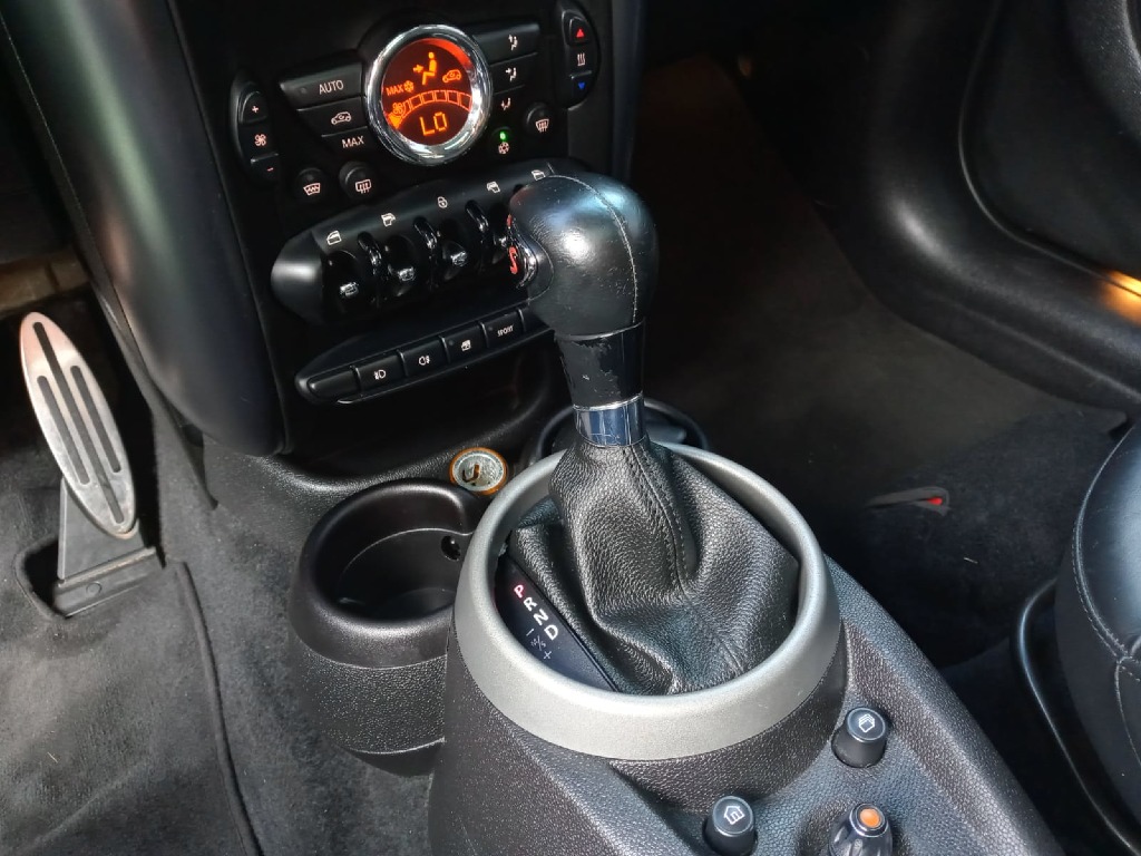 MINI COUNTRYMAN 1.6 S ALL4 4X4 16V 184CV TURBO GASOLINA 4P AUTOMATICO MINI COUNTRYMAN 1.6 S ALL4 4X4 16V 184CV TURBO GASOLINA 4P AUTOMATICO