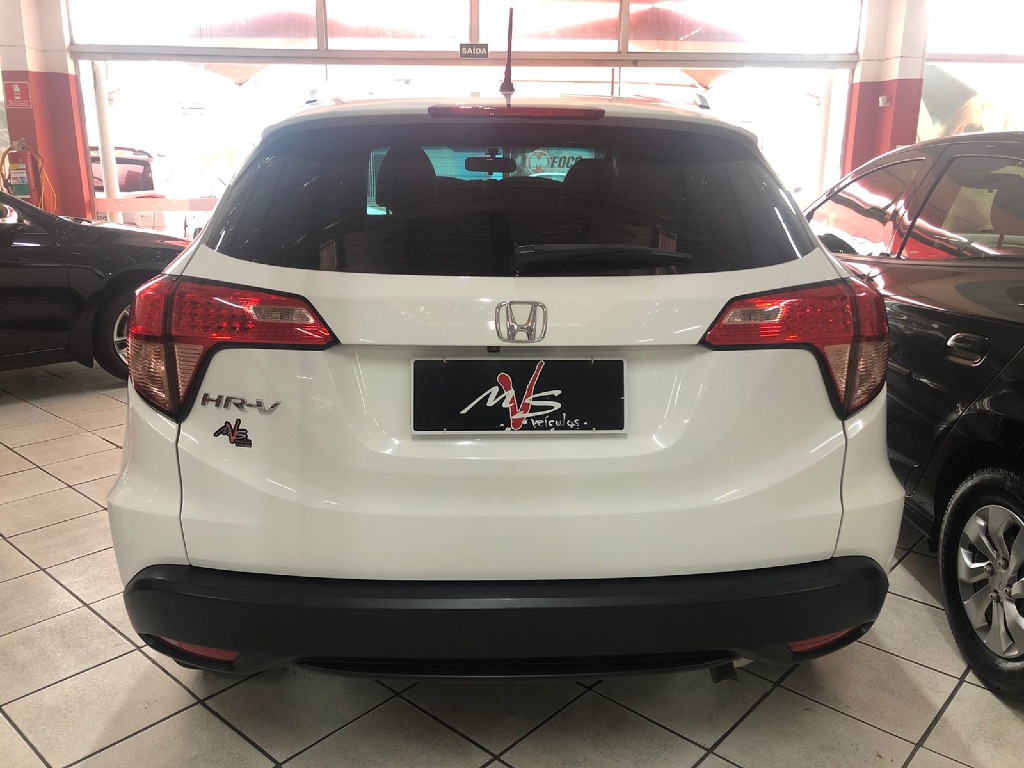 HONDA HR-V 1.8 16V FLEX TOURING 4P AUTOMATICO HONDA HR-V 1.8 16V FLEX TOURING 4P AUTOMATICO