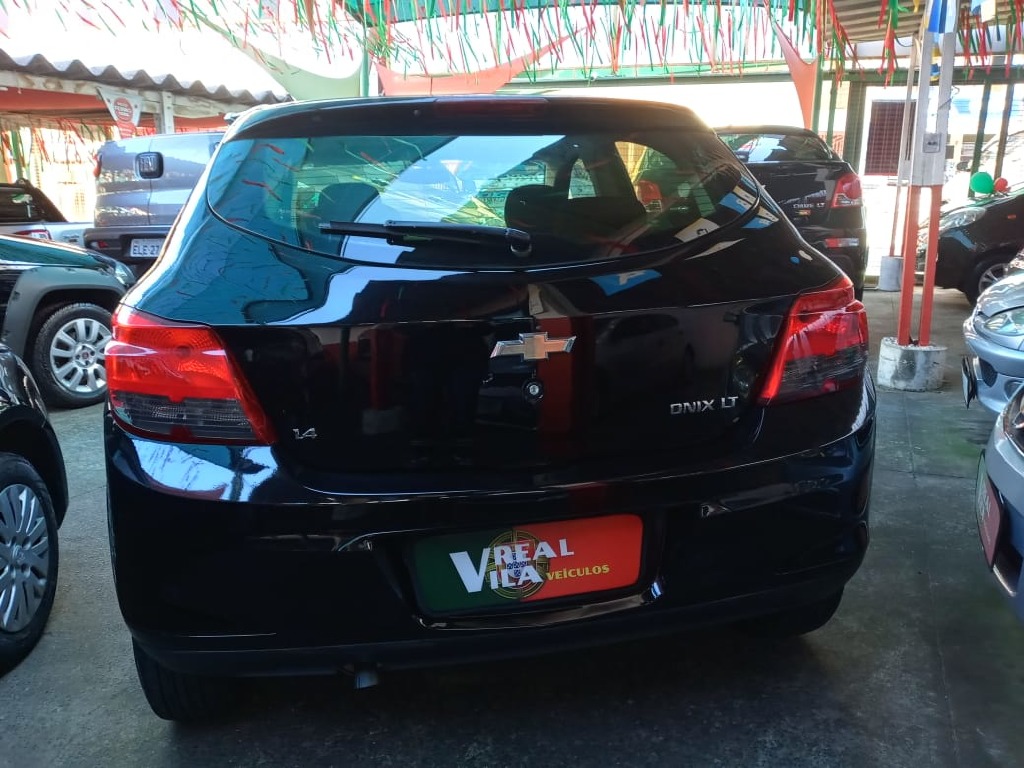 CHEVROLET ONIX 1.4 MPFI LT 8V FLEX 4P MANUAL CHEVROLET ONIX 1.4 MPFI LT 8V FLEX 4P MANUAL