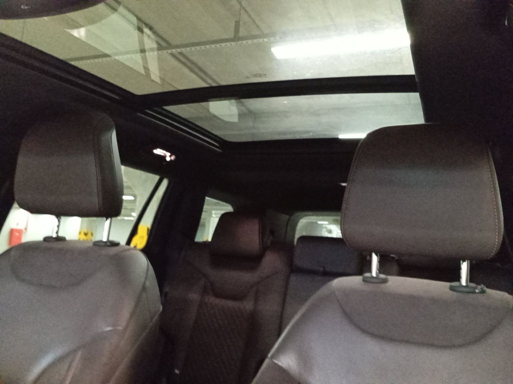 jeep COMMANDER 1.3 T270 TURBO FLEX OVERLAND AT6 2022