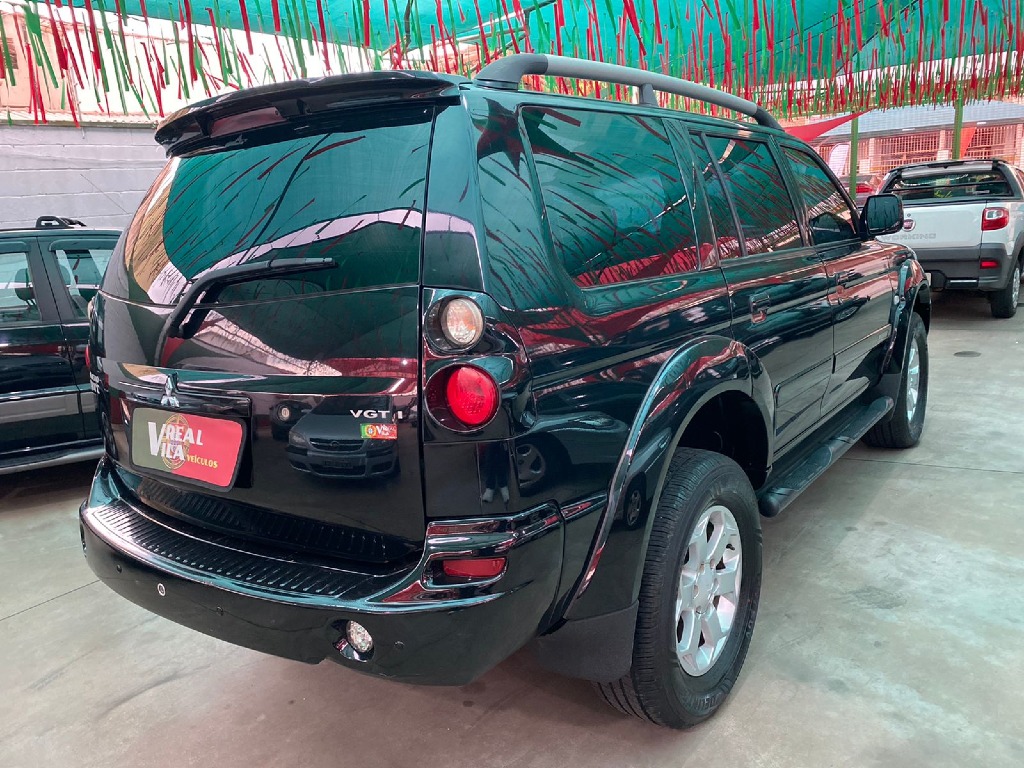 MITSUBISHI PAJERO 2.5 HD 4X4 8V TURBO INTERCOOLER DIESEL 4P MANUAL MITSUBISHI PAJERO 2.5 HD 4X4 8V TURBO INTERCOOLER DIESEL 4P MANUAL